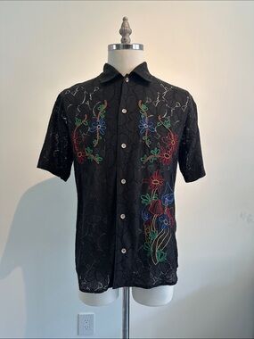 Black Short-Sleeve Button-Down Shirt with Multicolor Floral Embroidery